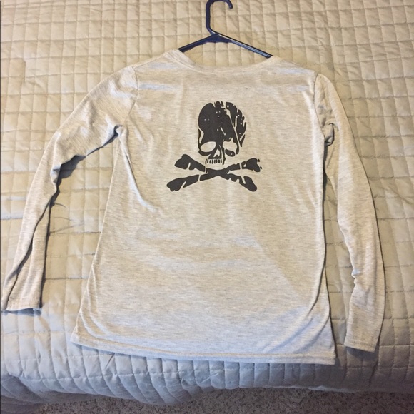 Skull tee - Picture 2 of 2